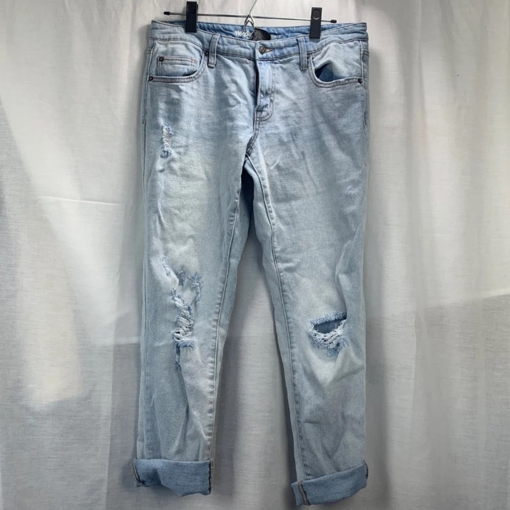 Mossimo Distressed Denim Boyfriend Jeans